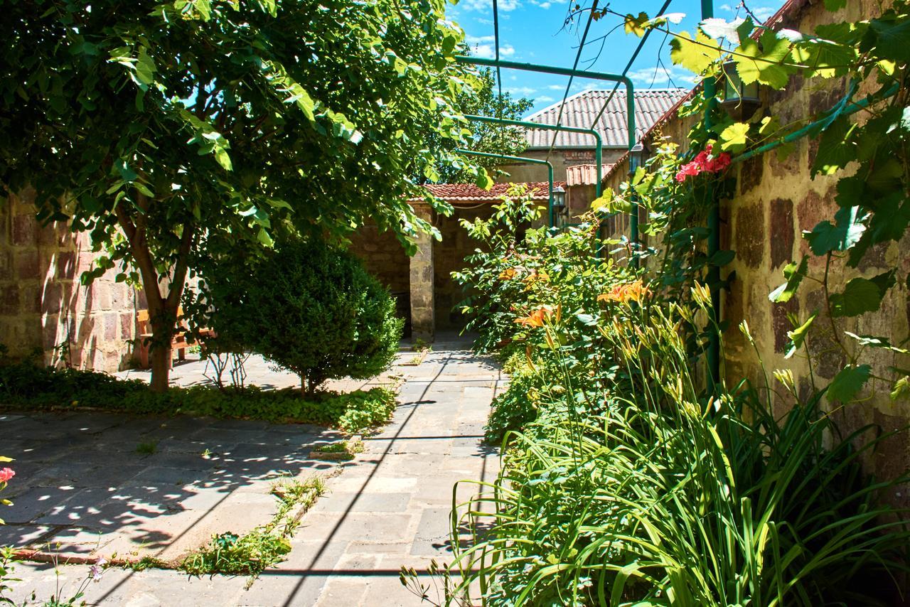 Hotel Georgia Gori Exterior foto